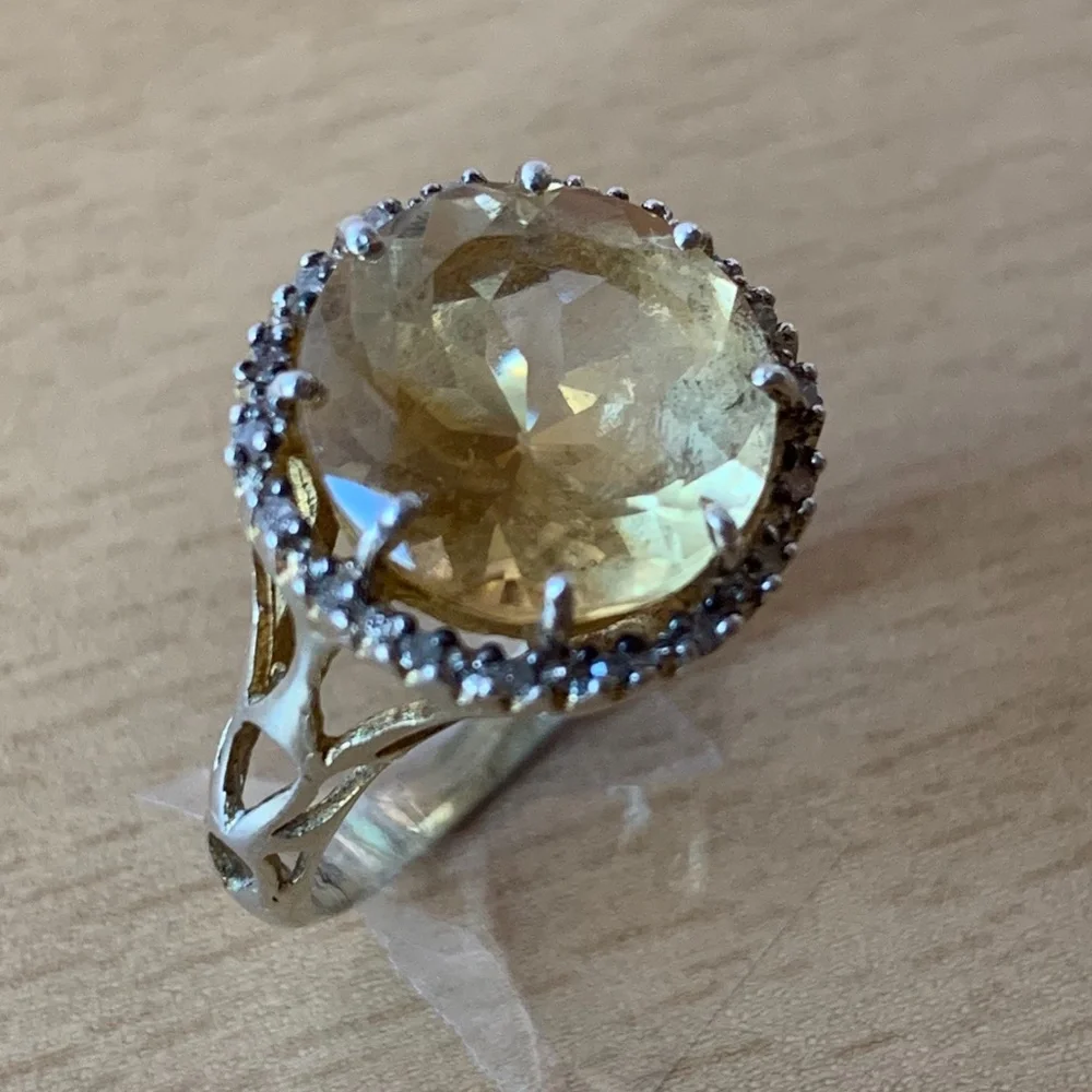 VINTAGE ROUND YELLOW CITRINE CZ STERLING SILVER RING